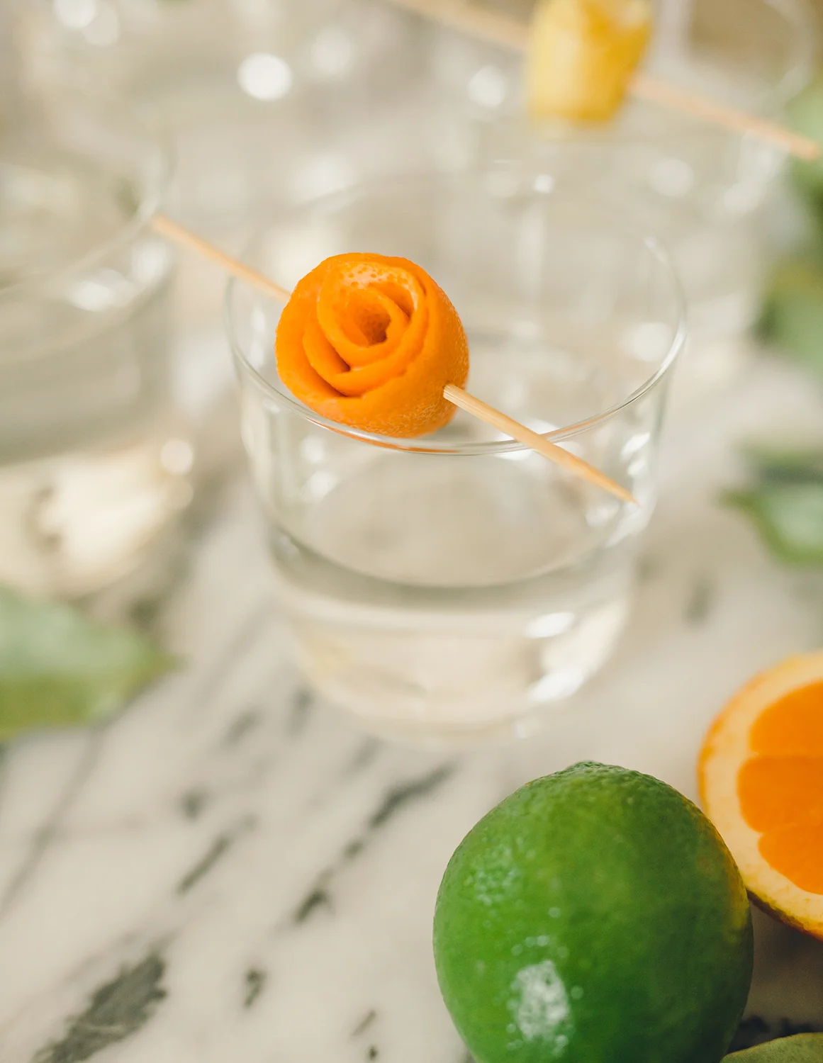 3 Step Cocktail Garnish That Will Make Any Cocktail Look Good